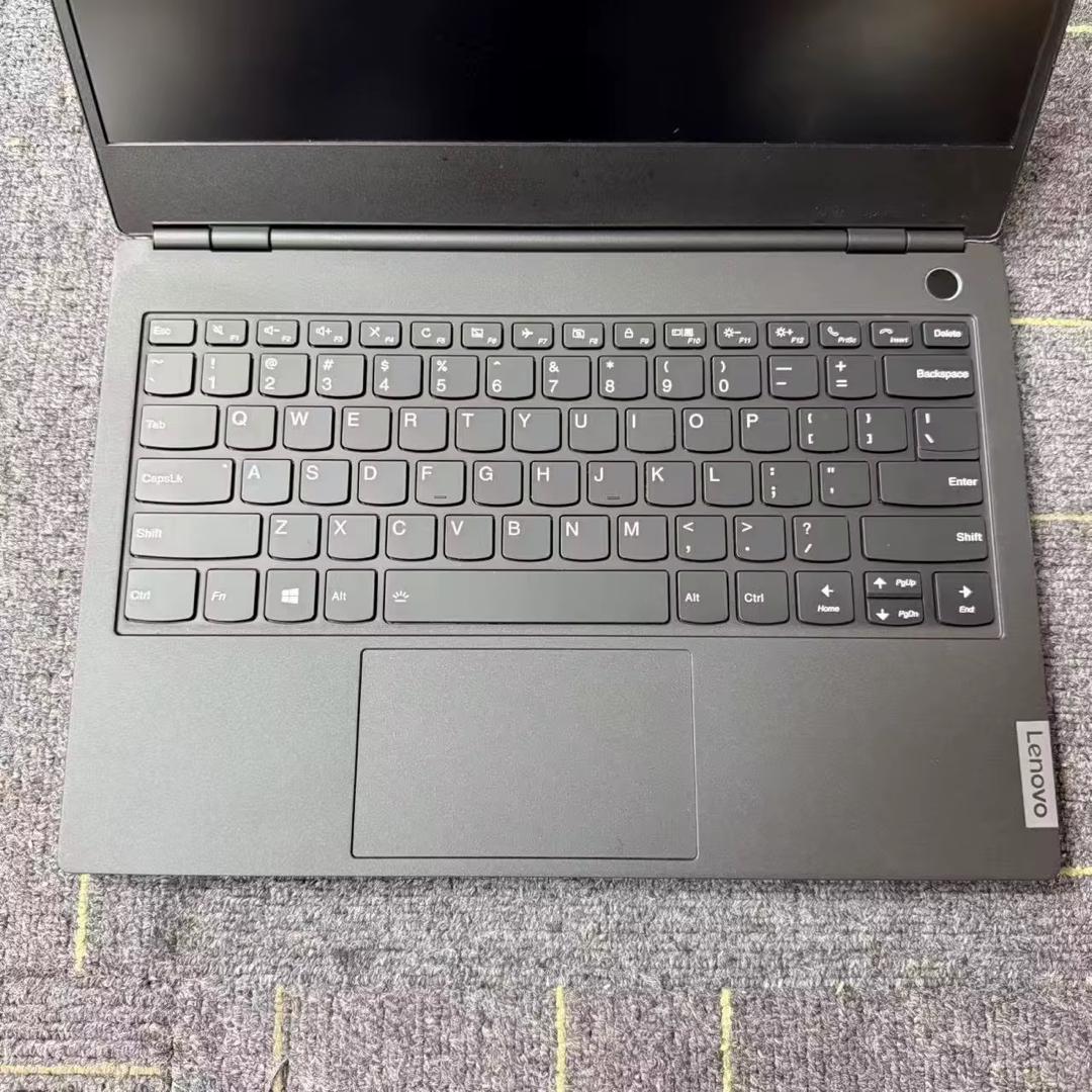 Lenovo K31 Intel i7, 8GB RAM - 256GB SSD